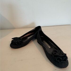 Manolo Blahnik grey wool ballet flats, size 37 EU.